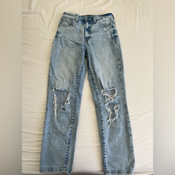 Buckle Denim - Buckle Willow and Root The Mom Fit Jeans